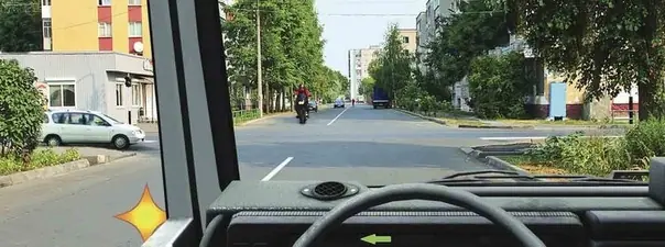 Иллюстрация к вопросу: Вы намерены повернуть налево. Ваши действия?