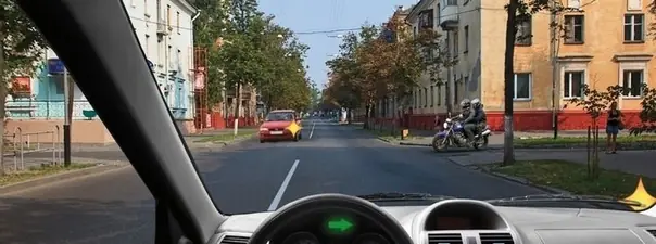 Иллюстрация к вопросу: Вы намерены повернуть направо. Ваши действия?