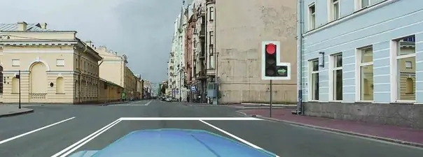 Иллюстрация к вопросу: Разрешено ли Вам выполнить поворот направо в данной ситуации?