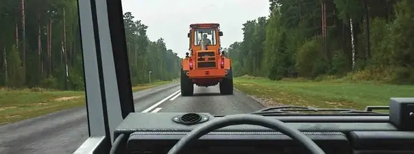 Иллюстрация к вопросу: Можно ли Вам выполнить обгон при наличии данной разметки?