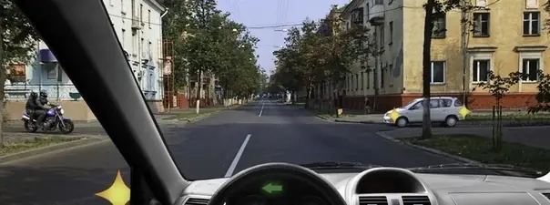 Иллюстрация к вопросу: Кому Вы обязаны уступить дорогу при повороте налево?
