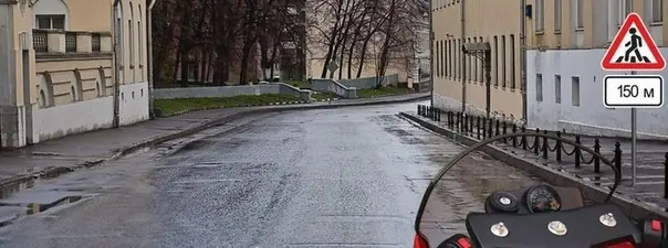 Иллюстрация к вопросу: Знаки предупреждают Вас о том, что: